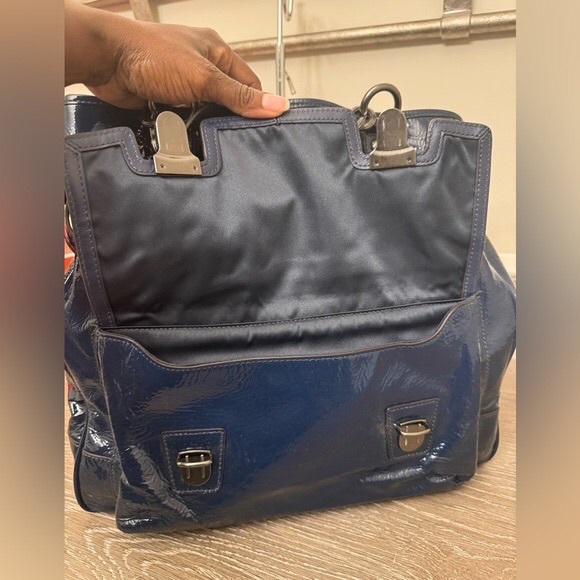 Coach Poppy Navy Blue Patent Leather Tote Bag - Picture 9 of 16